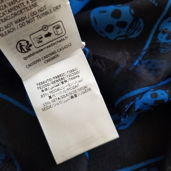 Alexander McQueen Skull Large Scarf Blue Black - Picture 5 of 5